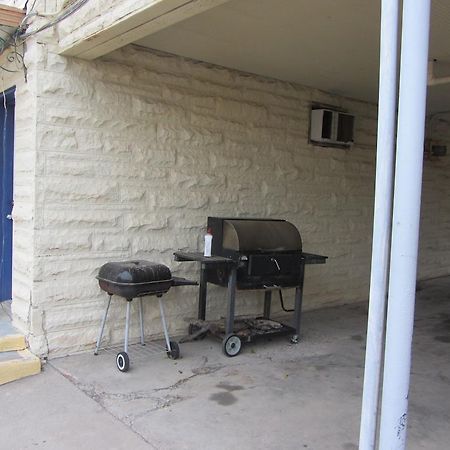 Budget Inn Ballinger Extérieur photo
